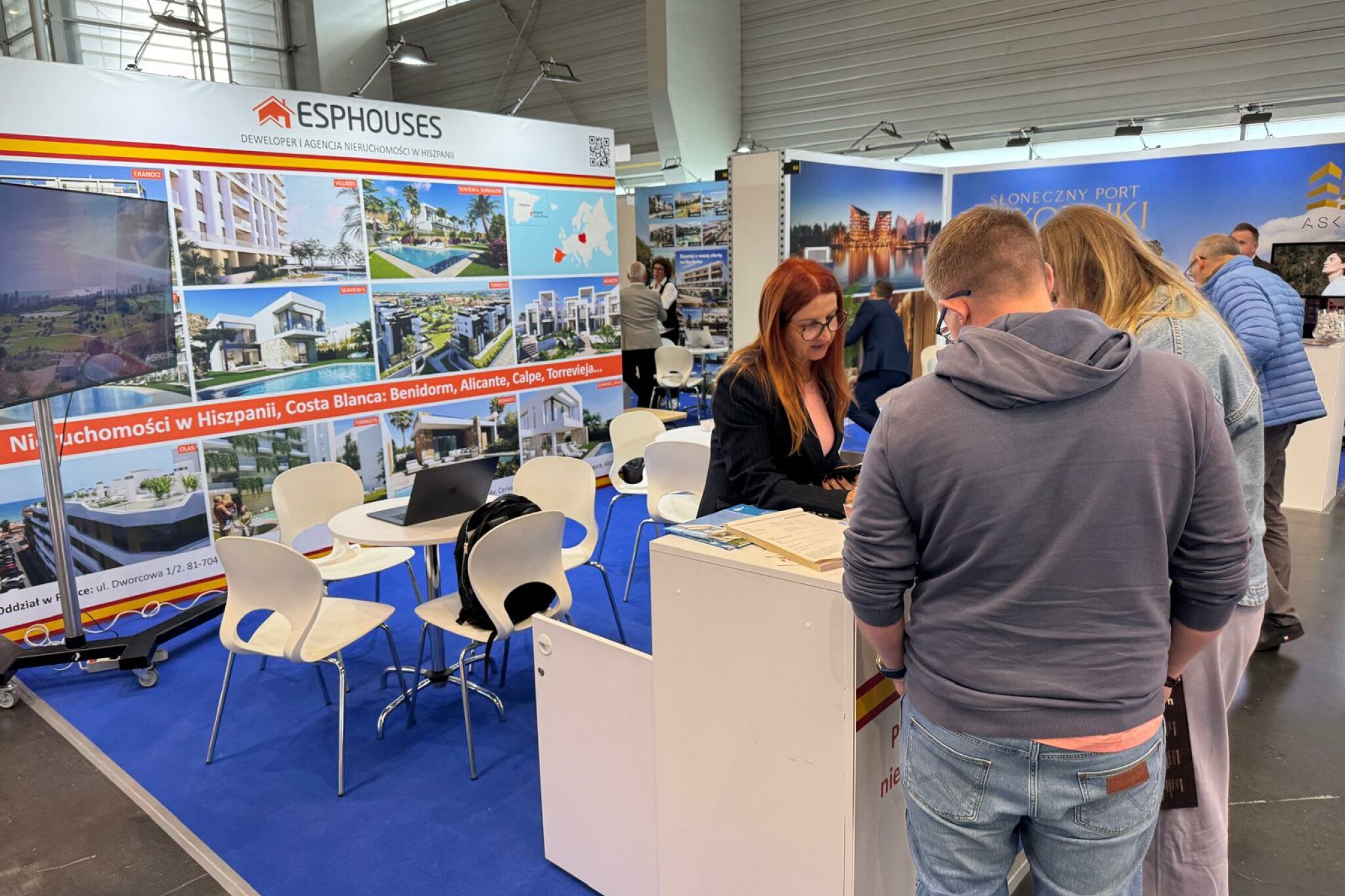 ESPHOUSES nimmt als Aussteller an der Immobilienmesse INRE in Poznań, Polen, teil