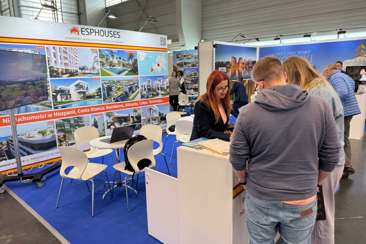 ESPHOUSES nimmt als Aussteller an der Immobilienmesse INRE in Poznań, Polen, teil